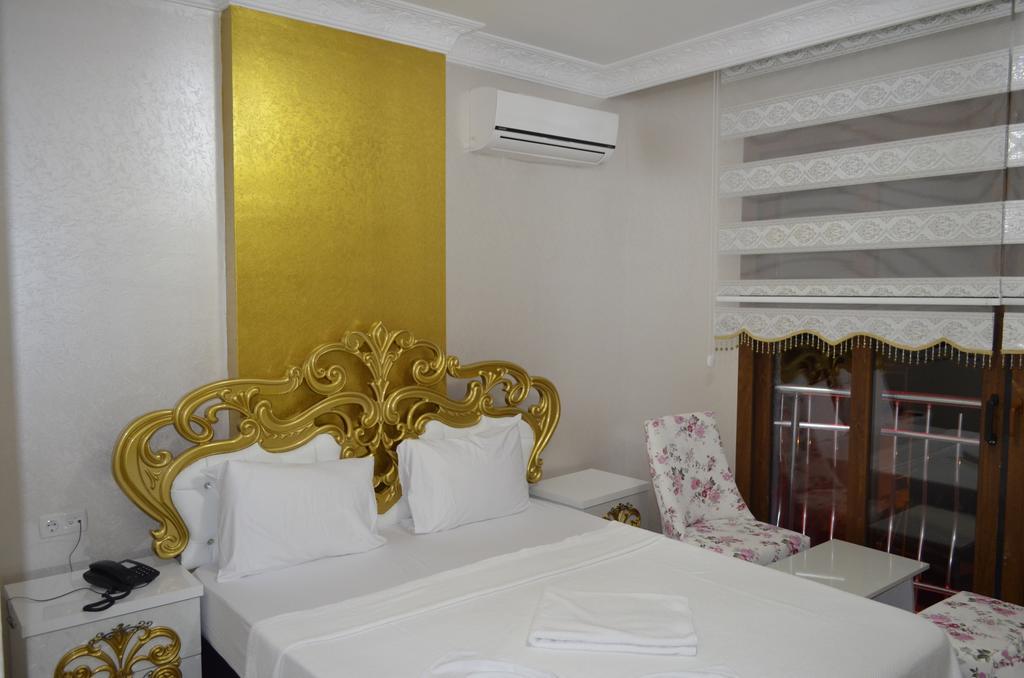 Alev Palace Otel Arsuz Rom bilde