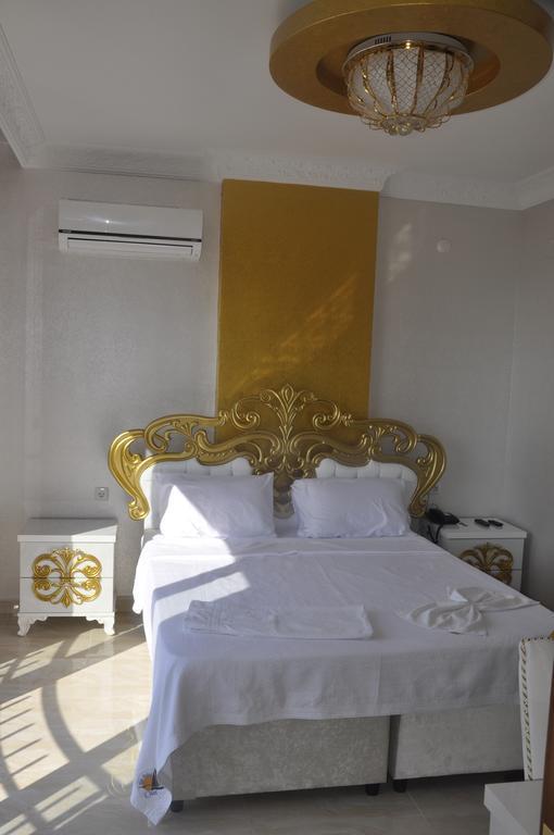 Alev Palace Otel Arsuz Rom bilde
